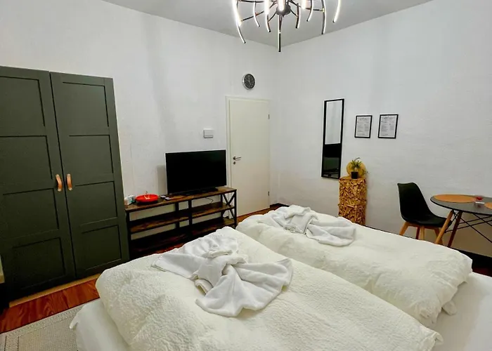 Sahara Hosting 1&3 Altstadt Self Checkin Appartement