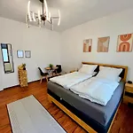 Διαμέρισμα Sahara Hosting 1&3 Altstadt Self Checkin